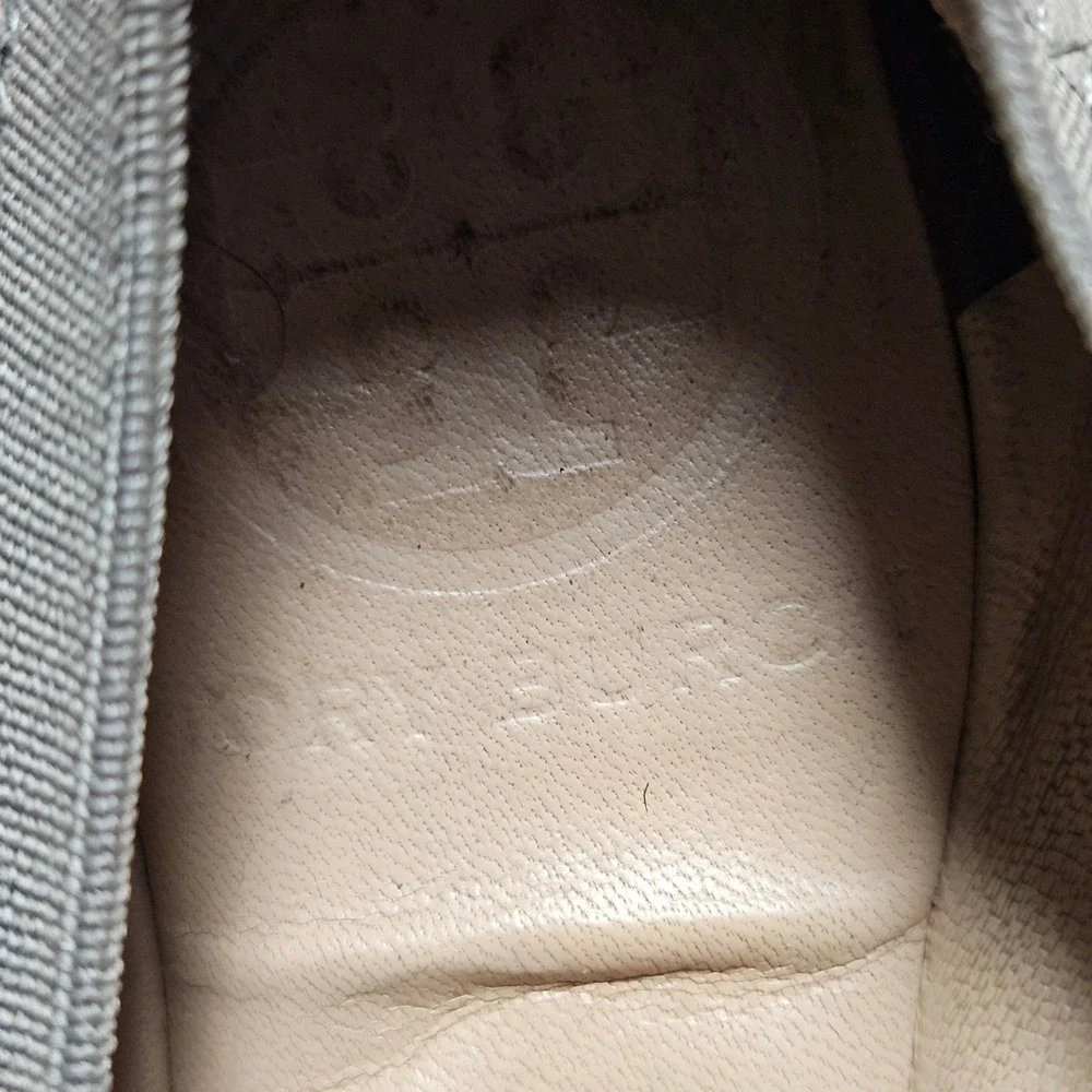 Tory‎ Burch Caroline Scrunch Ballet Flats 5.5 M French Gray Leather Gold Logo